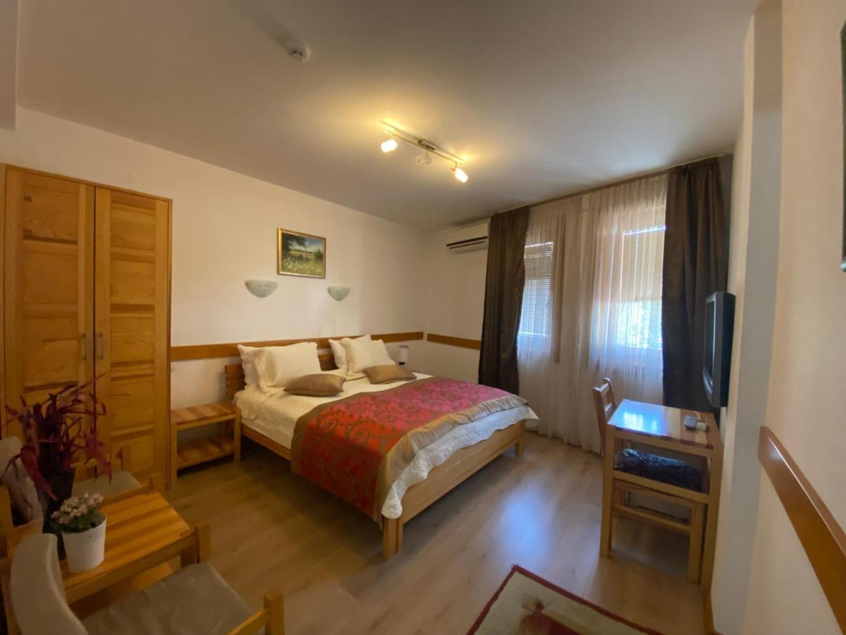 Hotel Berr Sarajewo Zewnętrze zdjęcie